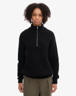 Merino Quarter Zip - Deep Black