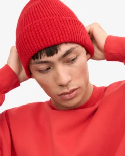 Merino Wool Beanie - Scarlet Red