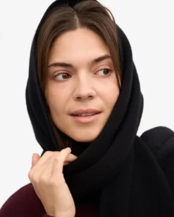 Merino Wool Scarf - Deep Black