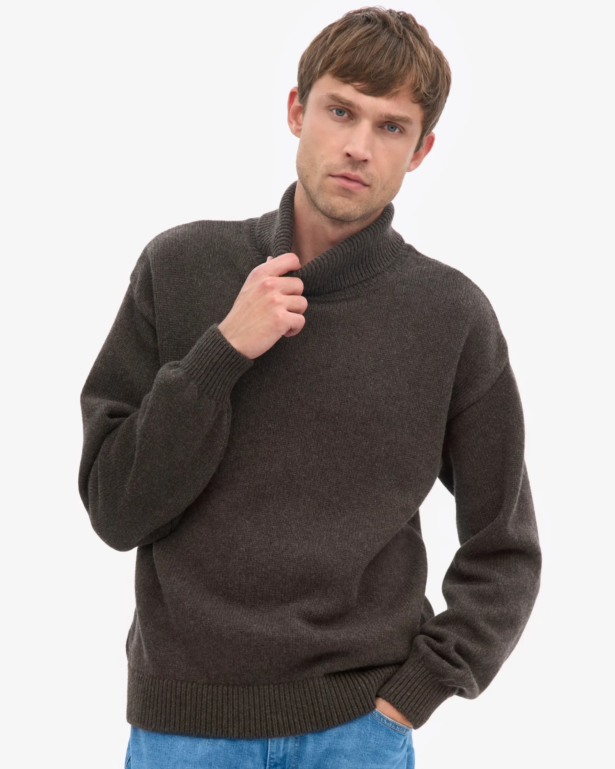 Merino Wool Turtleneck - Coffee Brown