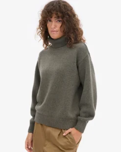 Merino Wool Turtleneck - Dusty Olive