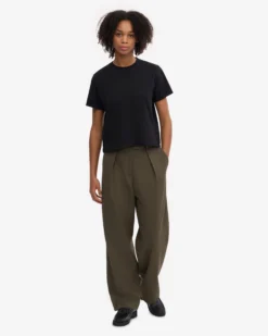 Organic Boxy Crop Tee - Deep Black