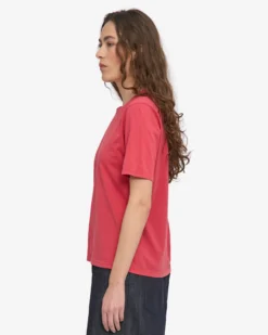 Women Light Organic Tee - Faded Red