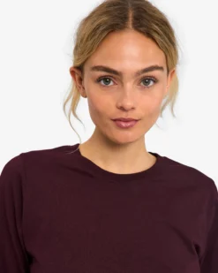 Women Organic LS T-Shirt - Oxblood Red